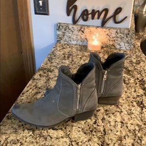 Gray leather double zipper ankle boots